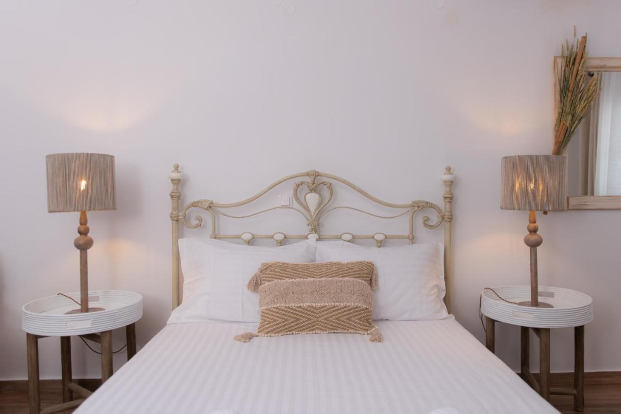 Miles Away Luxury Apartments Platis Gialos  Exterior foto
